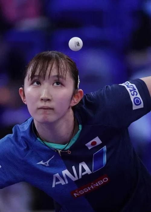 季在防守端 季在防守端