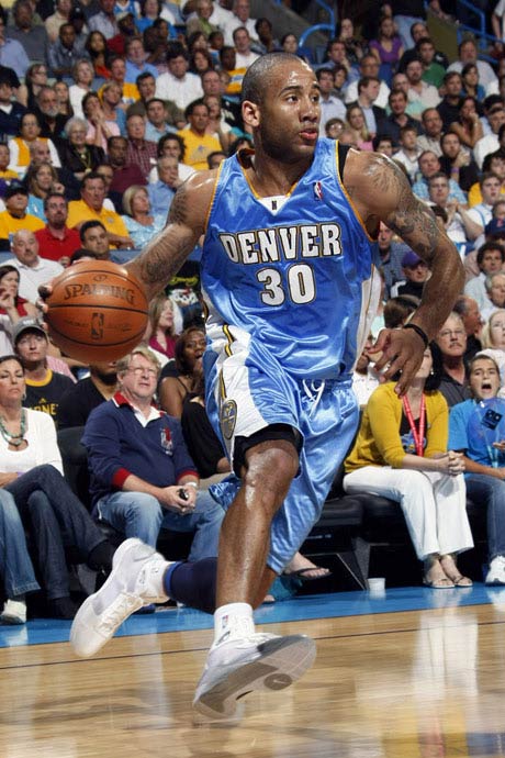 裁判对肢体 裁判对肢体